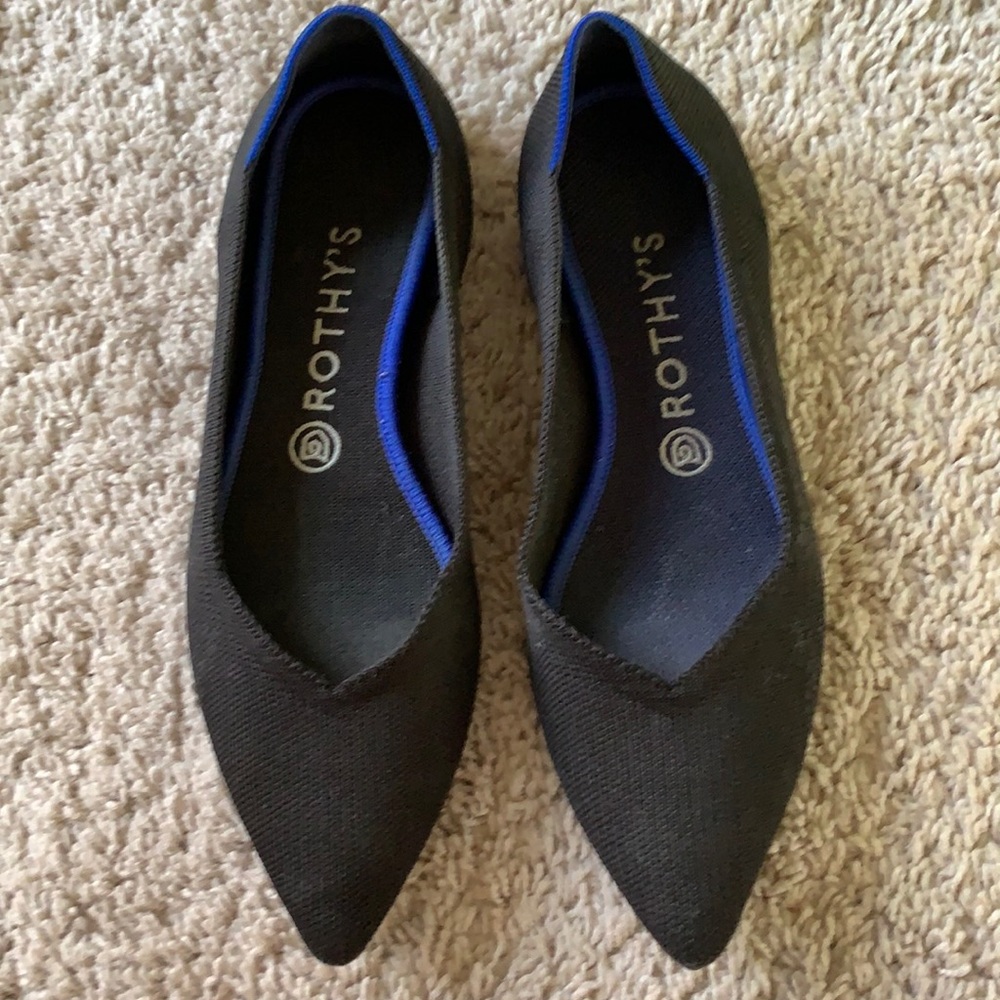 Rothys black pointed toe flats